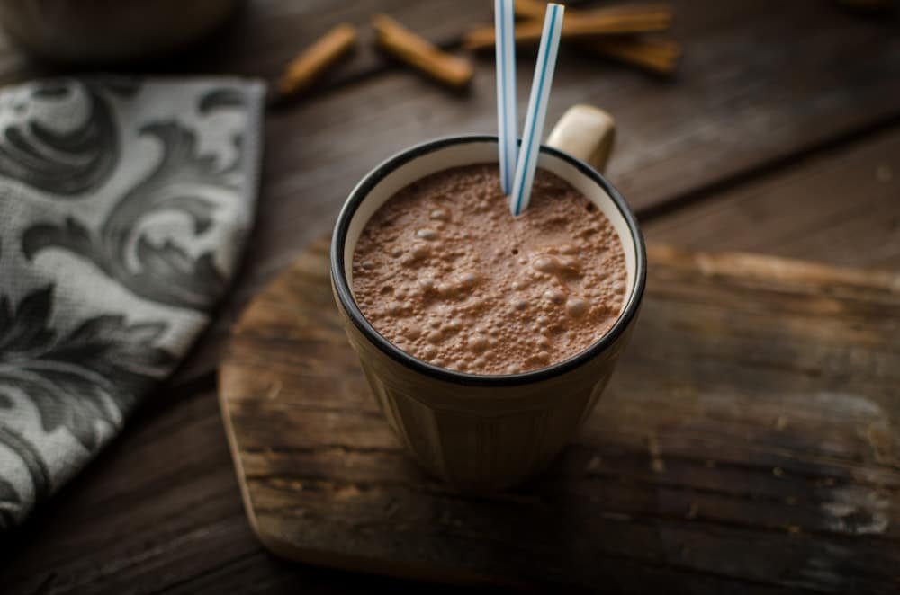 Caliente Impeccable chocolate in 4 steps